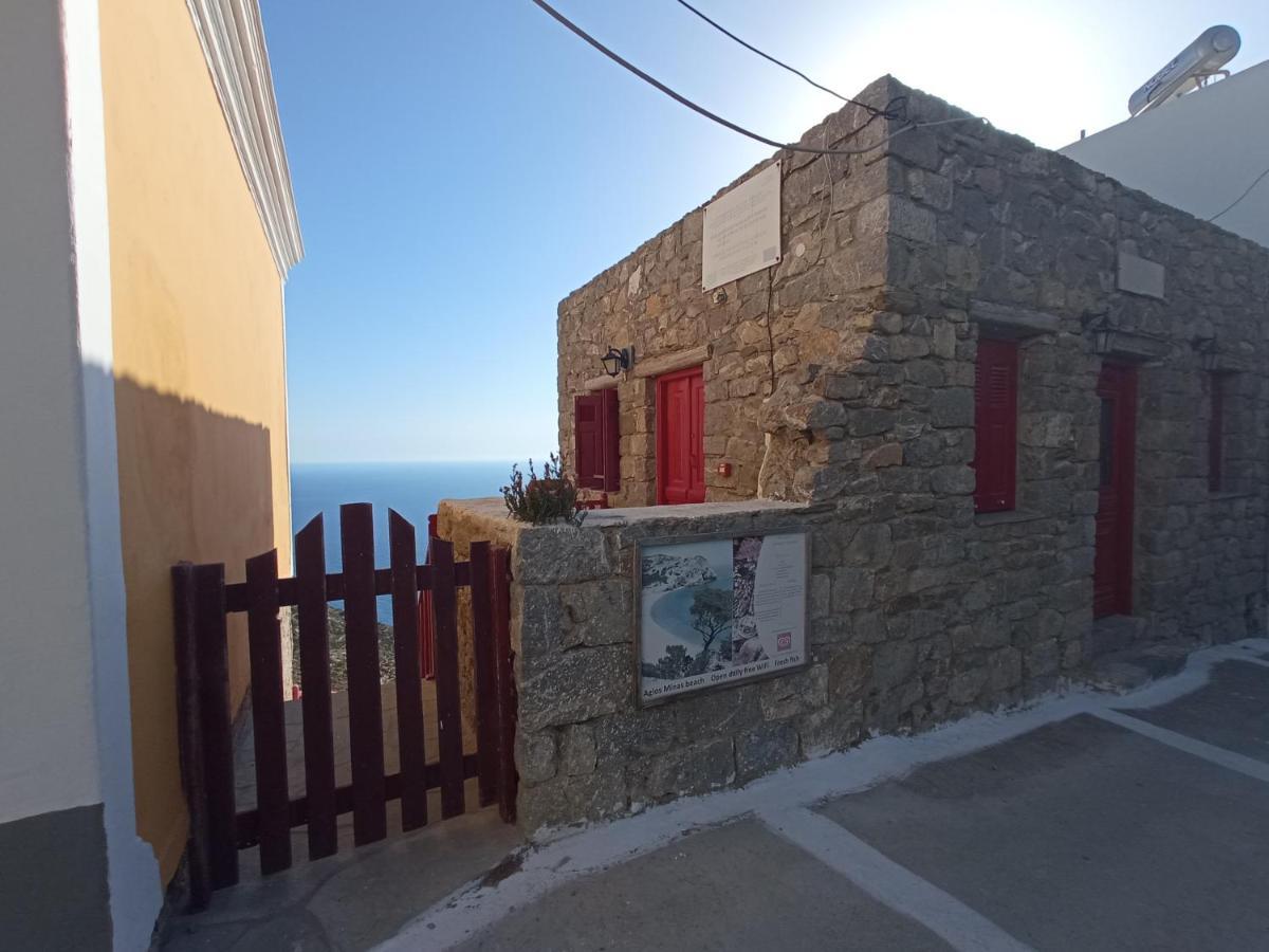 Anemos Guest House Karpathos Olympos  外观 照片