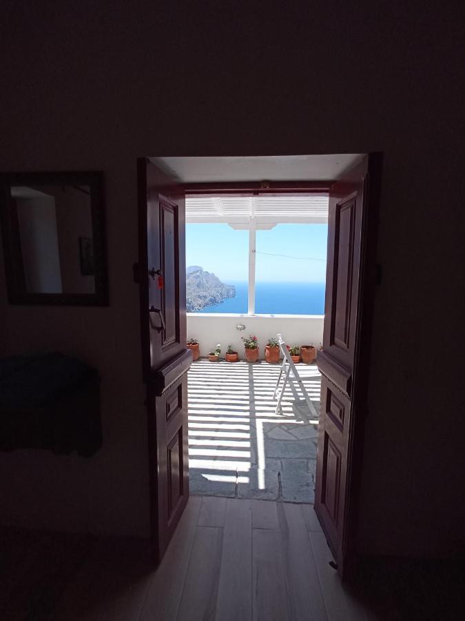 Anemos Guest House Karpathos Olympos  外观 照片
