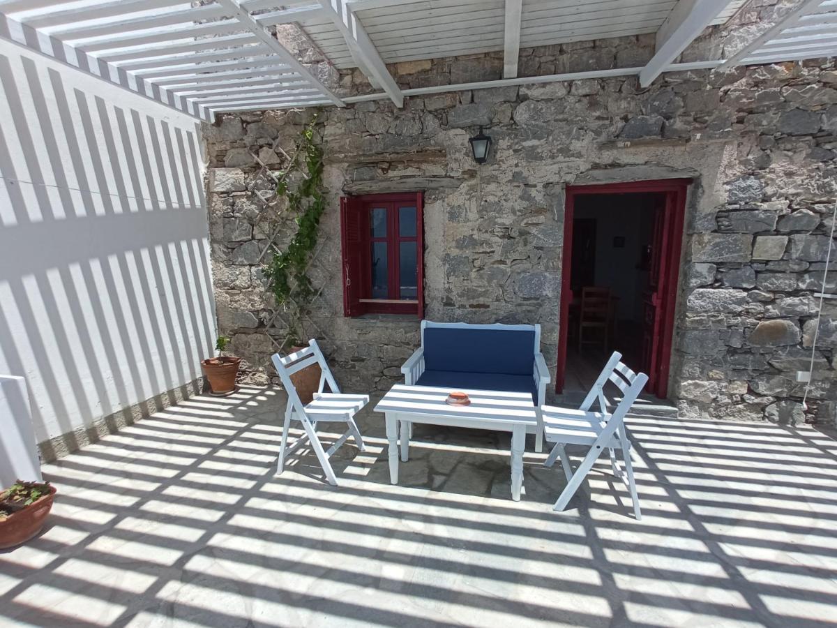 Anemos Guest House Karpathos Olympos  外观 照片