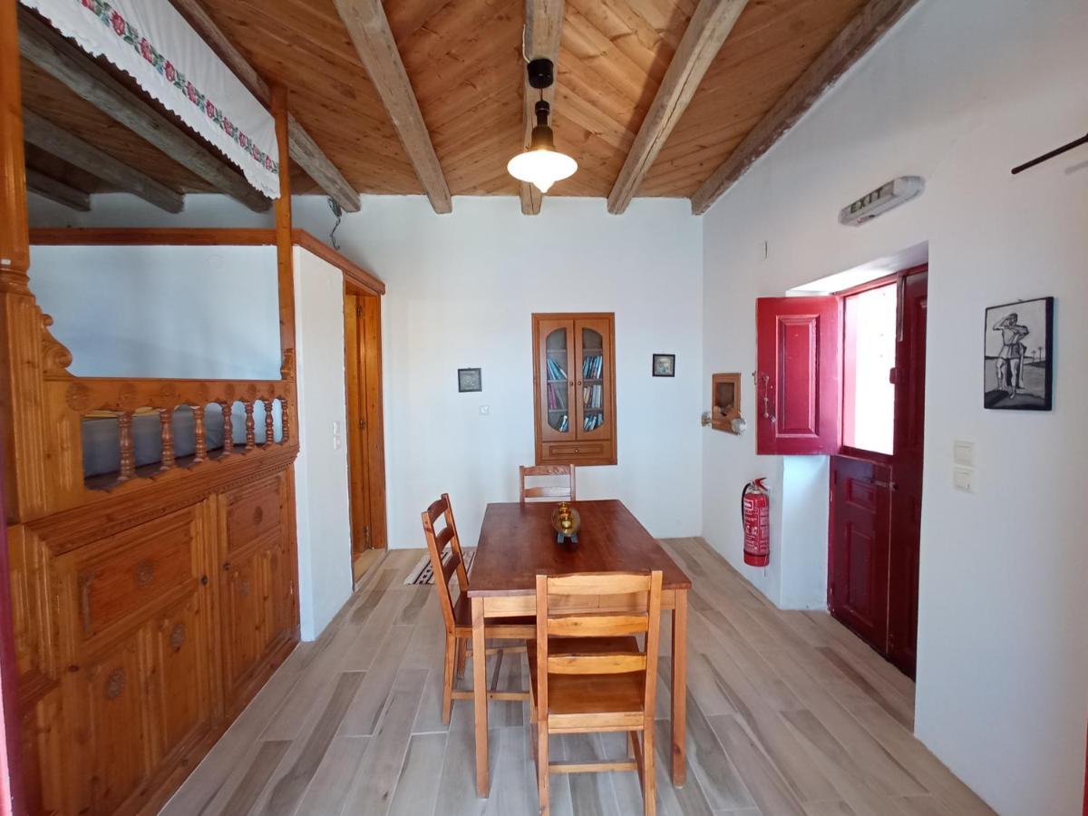 Anemos Guest House Karpathos Olympos  外观 照片