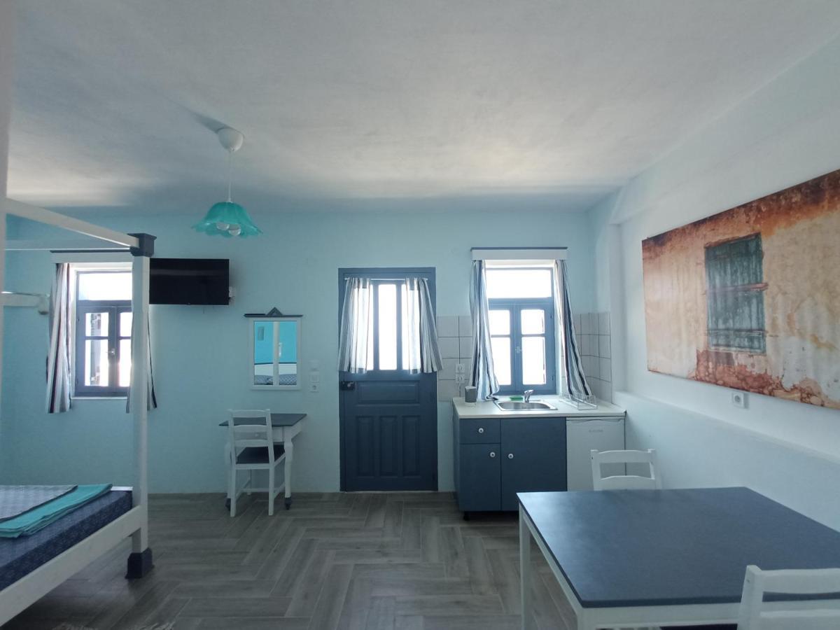 Anemos Guest House Karpathos Olympos  外观 照片