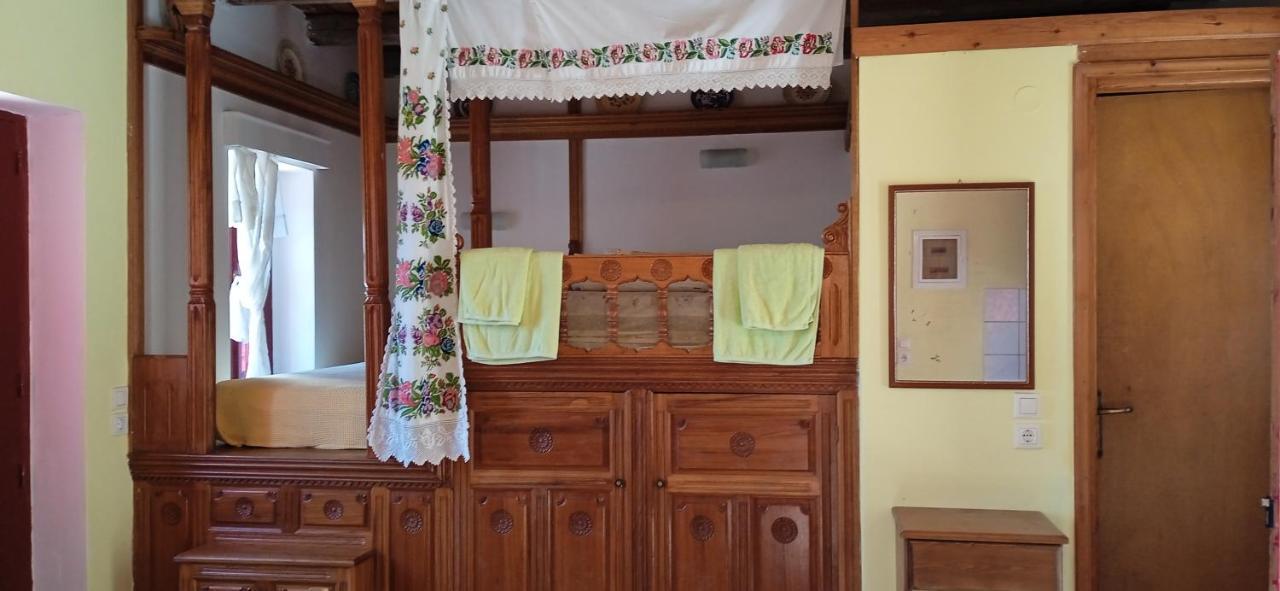 Anemos Guest House Karpathos Olympos  外观 照片