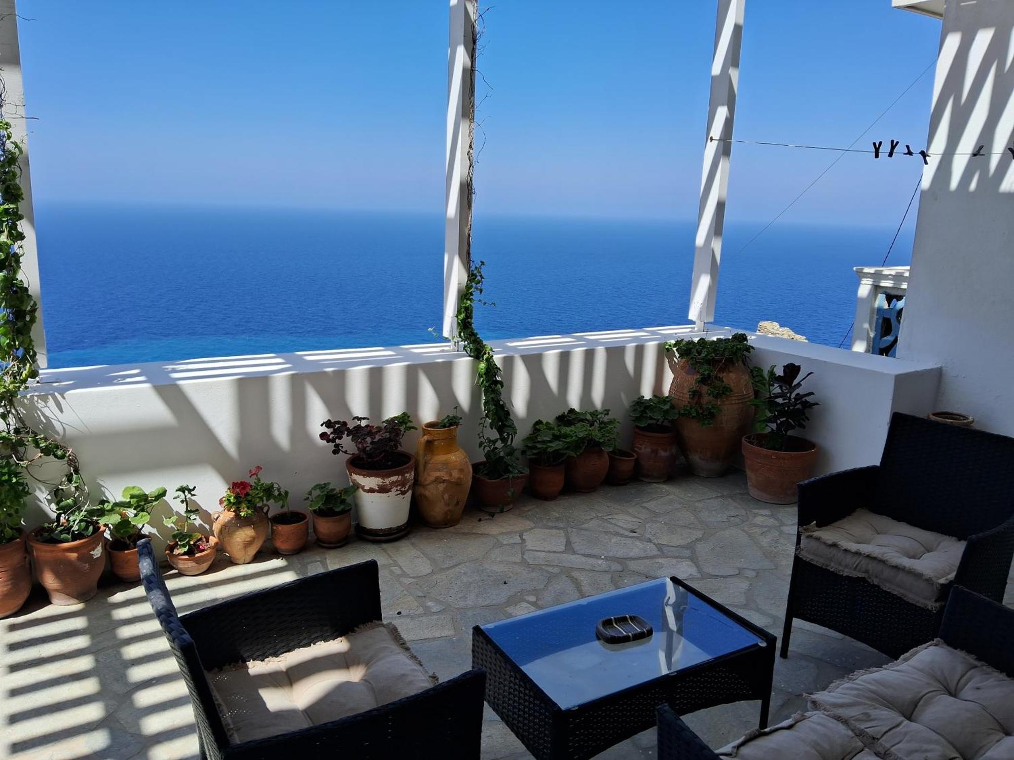 Anemos Guest House Karpathos Olympos  外观 照片